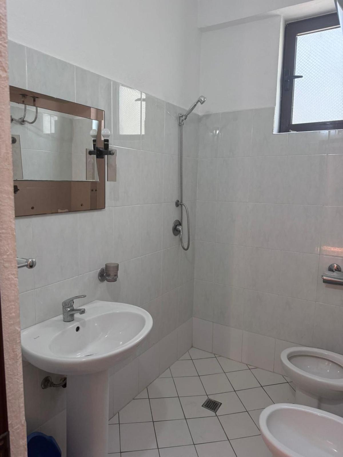 Melas Villa Durres Exterior photo